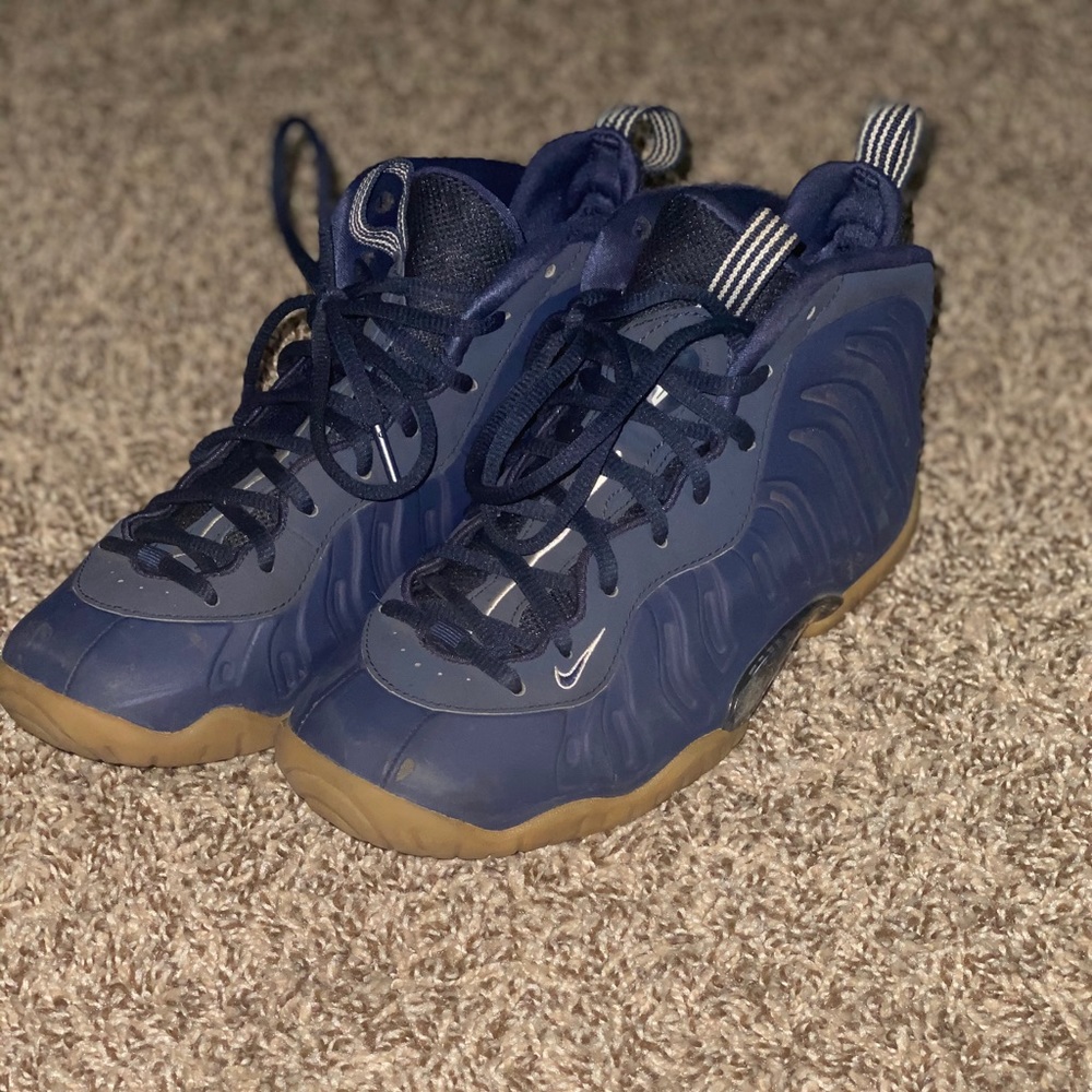 Foam posits